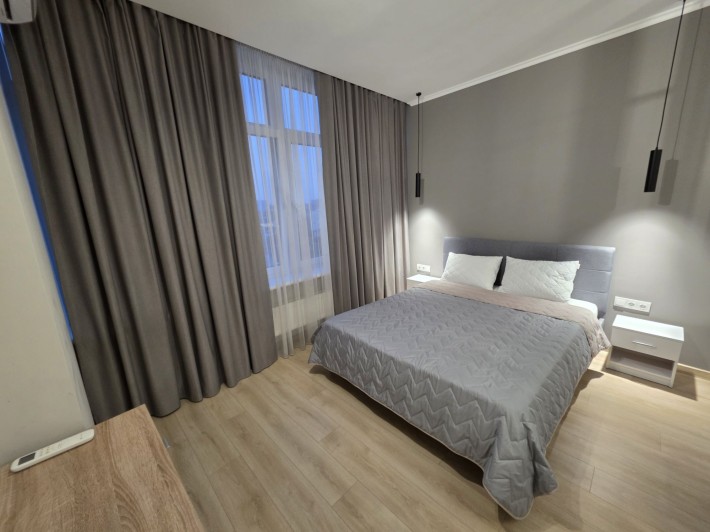 Сдам на длительно евродвушку на Каманина, без выселения на лето. - фото 1