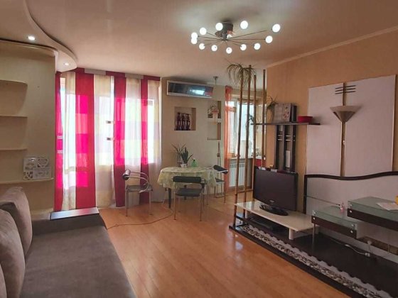 Аренда в Харькове  однокомнатной квартиры на пр. Науки м. "Научная". Харків