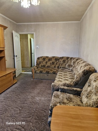 Сдам 1 ком квартиру перекр. пр. Юбилейный и Гв. Широнинцев - фото 1