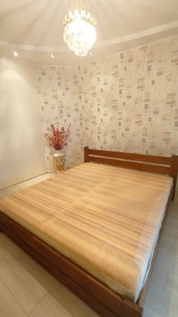 Сдам 1 но комнатную квартиру  ГРУШЕВСКОГО/ ЖК  УЮТНЫЙ - фото 1