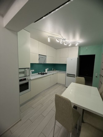 Квартира двухкомнатная ! - фото 1