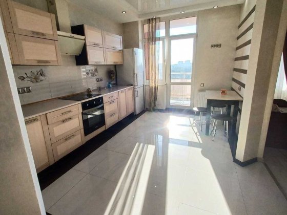 Сдам кухню студию и спальню на ул.Дюковская! Одесса