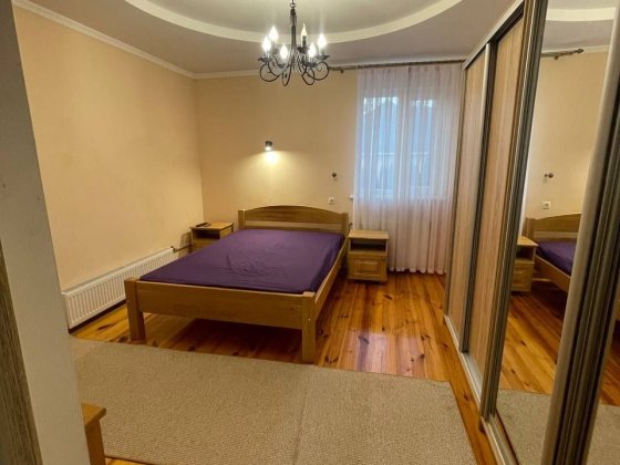 Оренда 1-кімнатної квартири в приватному будинку. Від власника Рованці