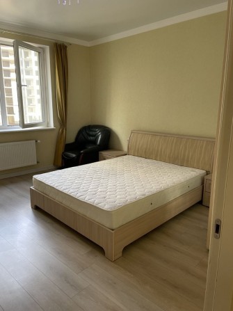 Сдам 1ую квартиру ЖК 36 Жемчужина,Генуезская.Аркадия.Берут с животным - фото 1