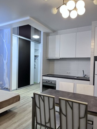 1 Комн ЖК   Лузановский Парк  Свет всегда есть - фото 1