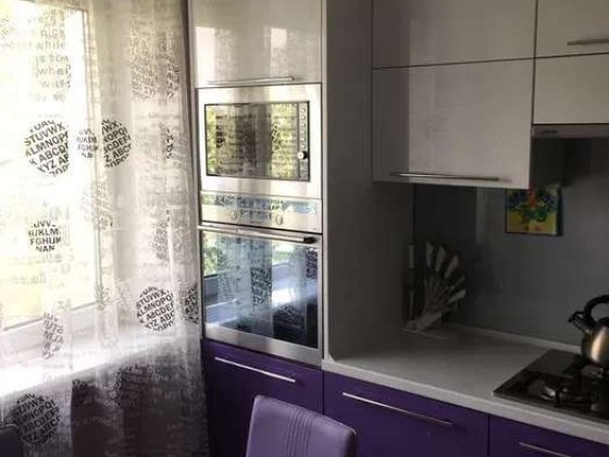 Сдам двухкомнатную квартиру на Таирово/Небесной Сотни Одеса