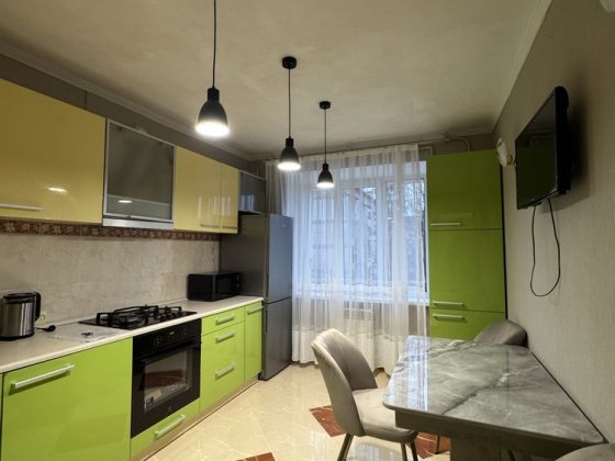 3к.з автономним опаленням поруч Велес Молл Вовчинець