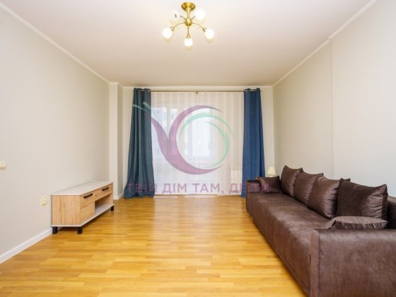 Оренда просторої 1к квартири по вул. Мазепи Микитинцы