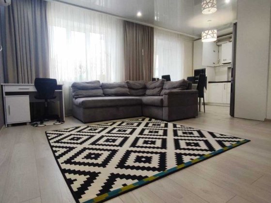 Оренда 3 кімн ПЕтрівський квартал, Б.Хмельницького 1б Святопетрівське