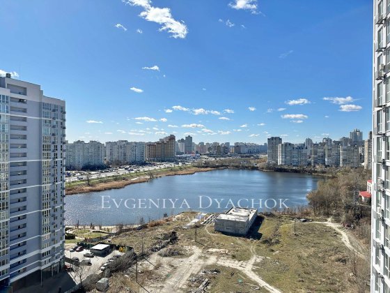 Продаж квартири - Ревуцького, 40-Б, ЖК «Лебединый», краєвид на озеро Киев