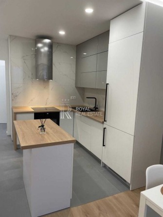 Продаж квартири з дизайнерським ремонтом ЖК Патріотика Дарницький р-н - фото 1