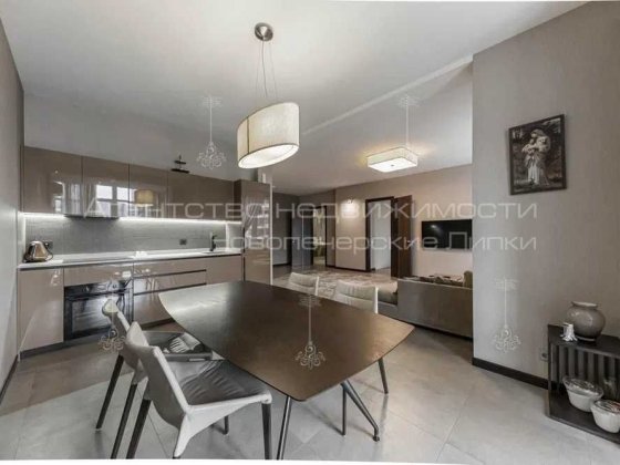 Продаж 2к квартири ЖК Новопечерські Липки Верхогляда, 16 Драгомирова Київ