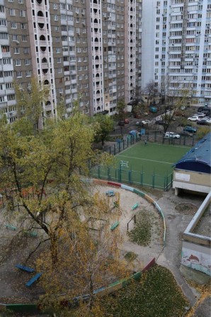 Продам 3-к квартиру Харківське шосе 154, метро Дарниця, Вирлиця - фото 1