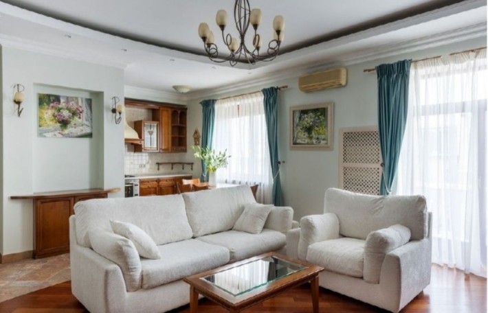 Продажа квартиры,Антоновича 4/6, роскошная,ремонт,мебель - фото 1