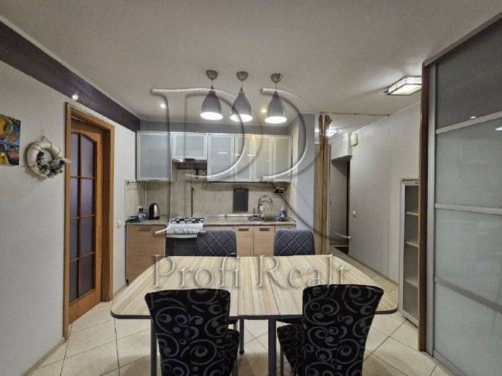 Продаж 2к кв. з ремонтом/метро Деміївська/Голосієво/Костанайська - фото 1