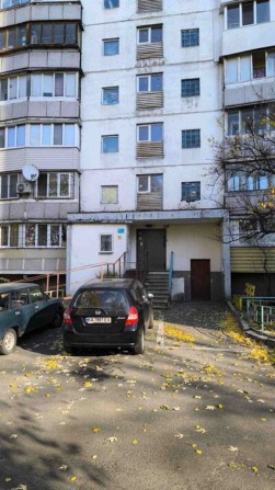 Трьохкімнатна квартира, на березі озера. - фото 1