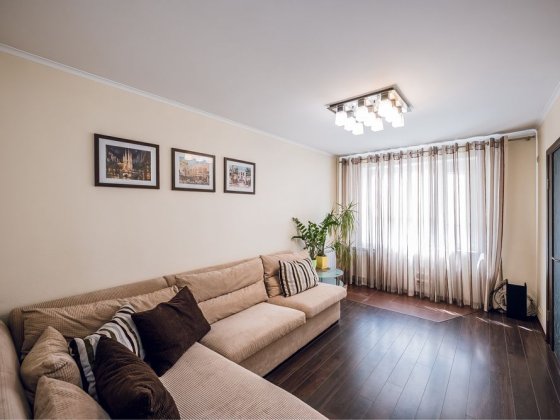 Без % Оболонь Мінська Продаж 4к квартири просп Івасюка (Сталинграда)49 Київ