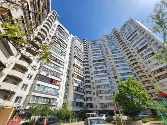 М Мінська, Левка Лукʼяненка (Тимошенка), 13а, продаж видової 2х кімнат - фото 1