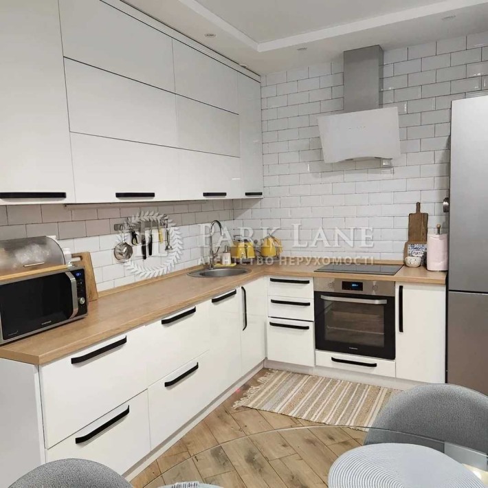 Оболонь продаж 2к Пріорська Вишиванка - фото 1