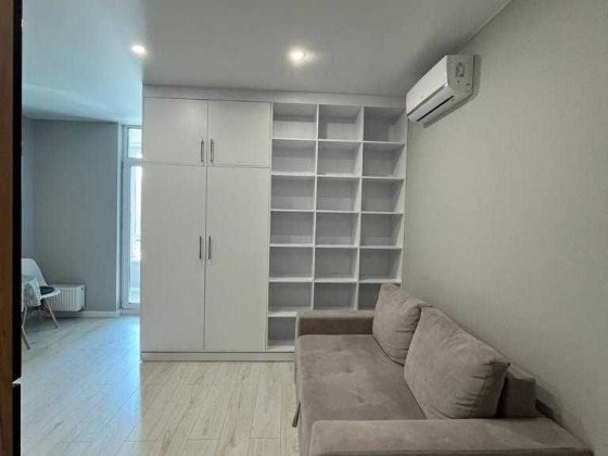 Продаж студії 30 м2 в ЖК Комфорт Таун, вул. Березнева, 12 Київ