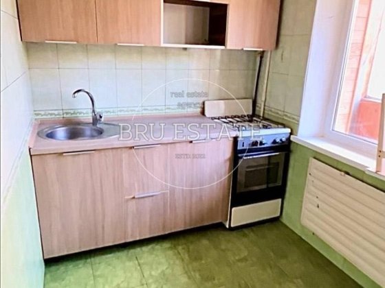 Без %% Продаж 1 к квартири Харківська  3й поверх Держпрограми Киев