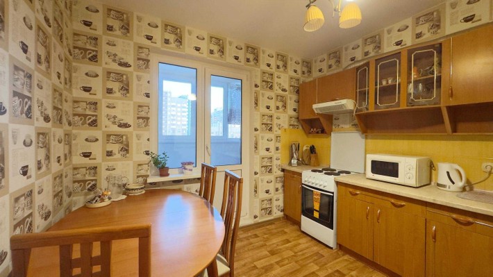 Продаж 1к квартири Максимовича 9Б Голосіївський район БЕЗ % - фото 1