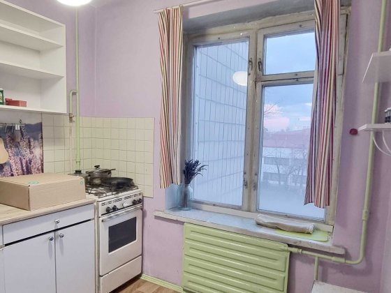 м Ченрнігівська, м Дарниця, 1-на квартира, вул. Мілютенка, 3 Київ