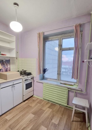 м Ченрнігівська, м Дарниця, 1-на квартира, вул. Мілютенка, 3 - фото 1