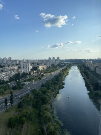 Продаж 2к, Видова панорама, Київська Венеція, Соборності 30, Власник - фото 1