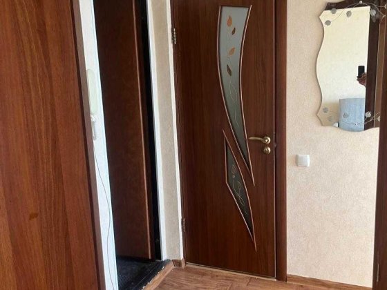 1 кімн Метро Героїв Дніпра Богатирська газ 7-й пов 20.9квм Балкон Євро Київ