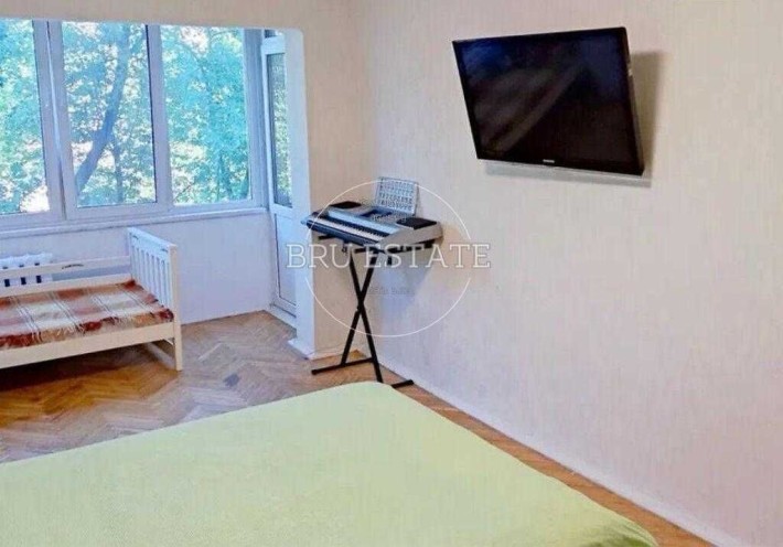 Продам 2к кв біля лісу на вул Ореста Левицького 13 метро Лісова - фото 1