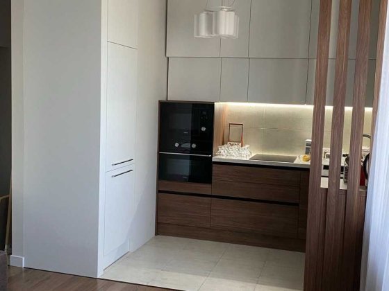 Продам трикімнатну квартиру, вулиця Миргородська, 100 Киев