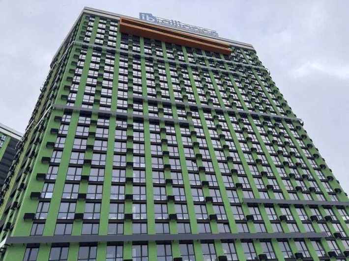 Продаж квартири 2 спальні + кухня студія 75 м2 4 поверх жк Грейт - фото 1