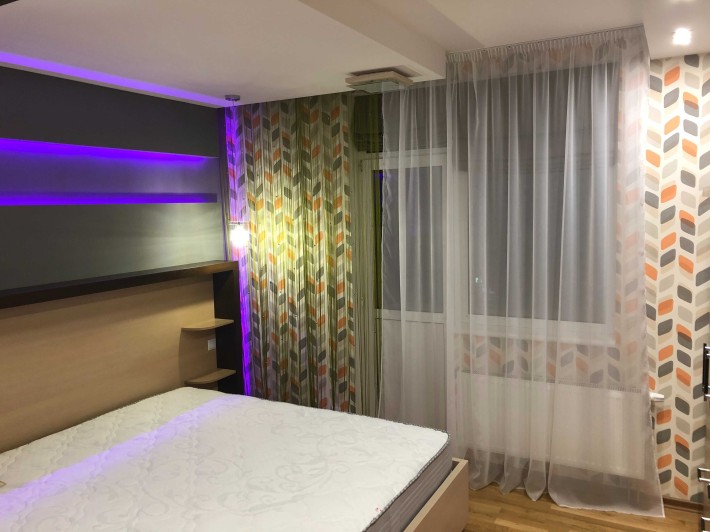 1-кімнатна з дизайнерським ремонтом ЖК ЛіКО-ГРАД - фото 1