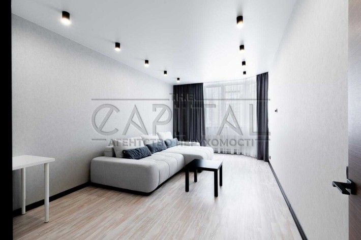 Терміново, ЖК "Ліко-Град 3" за адресою Степана Рудницького, 5а. - фото 1