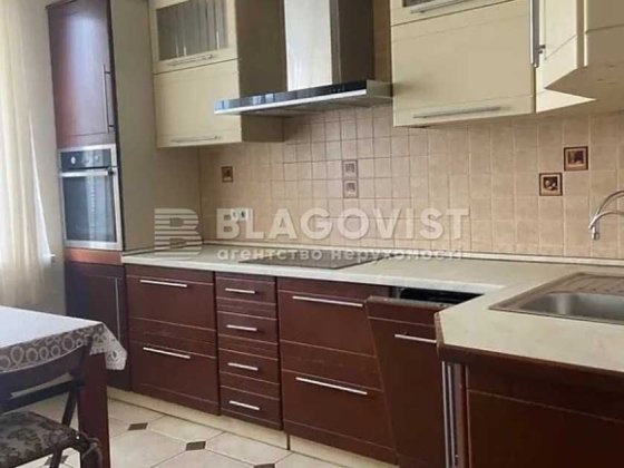 Програми - ТАК! Продаж 2-к квартири вул. Урлівська, 16/37 Київ