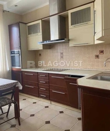 Програми - ТАК! Продаж 2-к квартири вул. Урлівська, 16/37 - фото 1