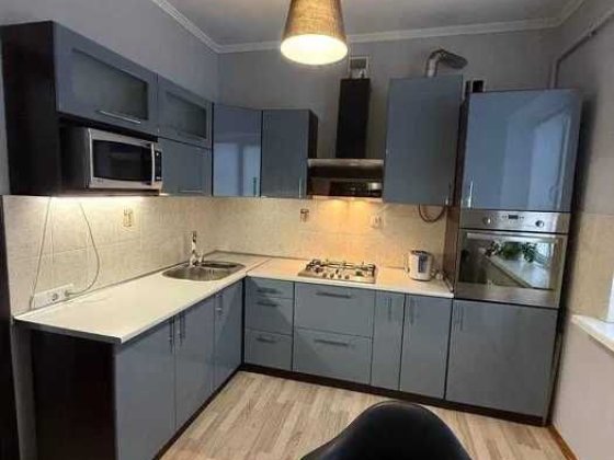 Квартира з чудовим авторським ремонтом,газ плита Софіївська Борщагівка