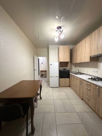 Оренда 1 кім квартири з балконом. У Квартал - фото 1