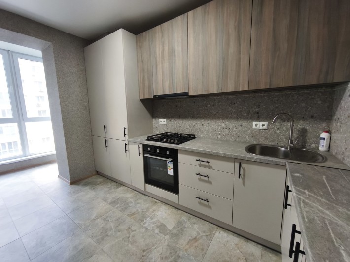 Аренда 38кв.м. 5 эт с мебелью техникой. Софиевская сфера. - фото 1