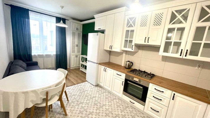 Оренда 1 кім кв пл 47 м2 в новобудові в смт Брюховичі м. Львів - фото 1