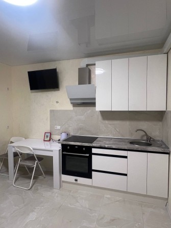 Первая сдача!Сдам 1 комн квартиру-студию в ЖК Акварель-8. /Епицентр - фото 1