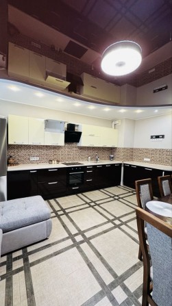 Сдам кухня-студия и 2 спальни Радужный 19 - фото 1