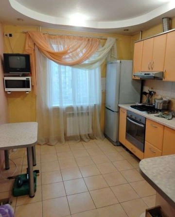 Продаж 3к квартири, Дарницький район,метро Харківська пішки,програми - фото 1