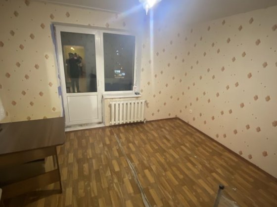 Власник.продам 3к.квартиру 100квм.Троещина,Милославська,Оболонь Киев