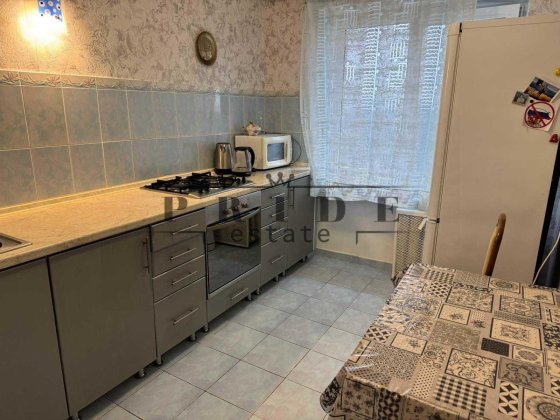 Гарна квартира, на Лісовому проспекті ! Киев