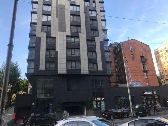 Продам 2-к 76м2 Паньковская Жилянская Университет  центр ЖК Аурум Київ