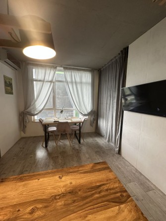 Від власника .Чудова 2 кімнатна квартира в мальовничому районі - фото 1