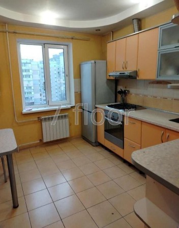 3 кімнатна квартира, метро Харківська, Харківське шосе, ТРЦ New Way - фото 1