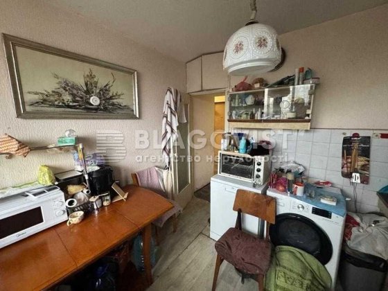 Продаж квартири Шамо Ігоря бул. (Давидова О. бул.)  10, 45кв.м, 2кімн. Киев